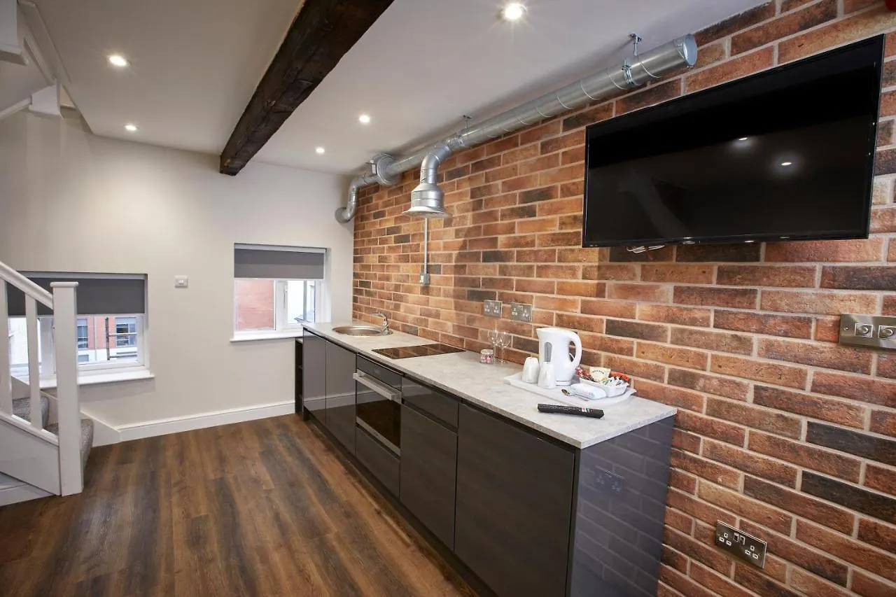 Three Cranes Serviced Apartments Sheffield 4*,